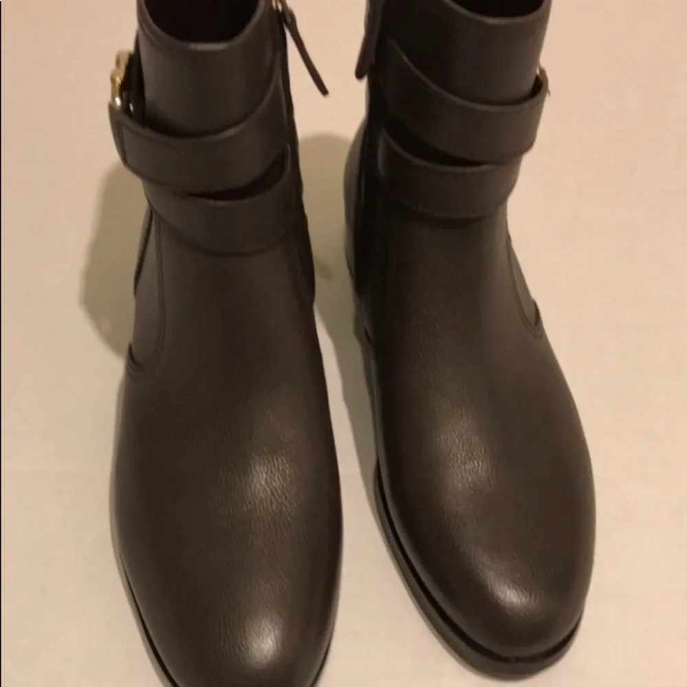 Tory Burch Gemini Link Leather Boots